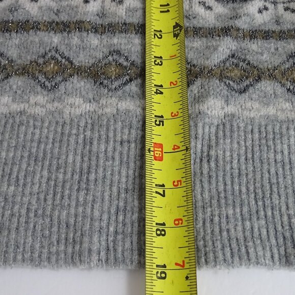 H&M Gray Fair Isle Knit Sweater Crew Neck Women Size M Acrylic Blend Long Sleeve - Picture 9 of 9